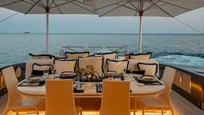 Deck Dining