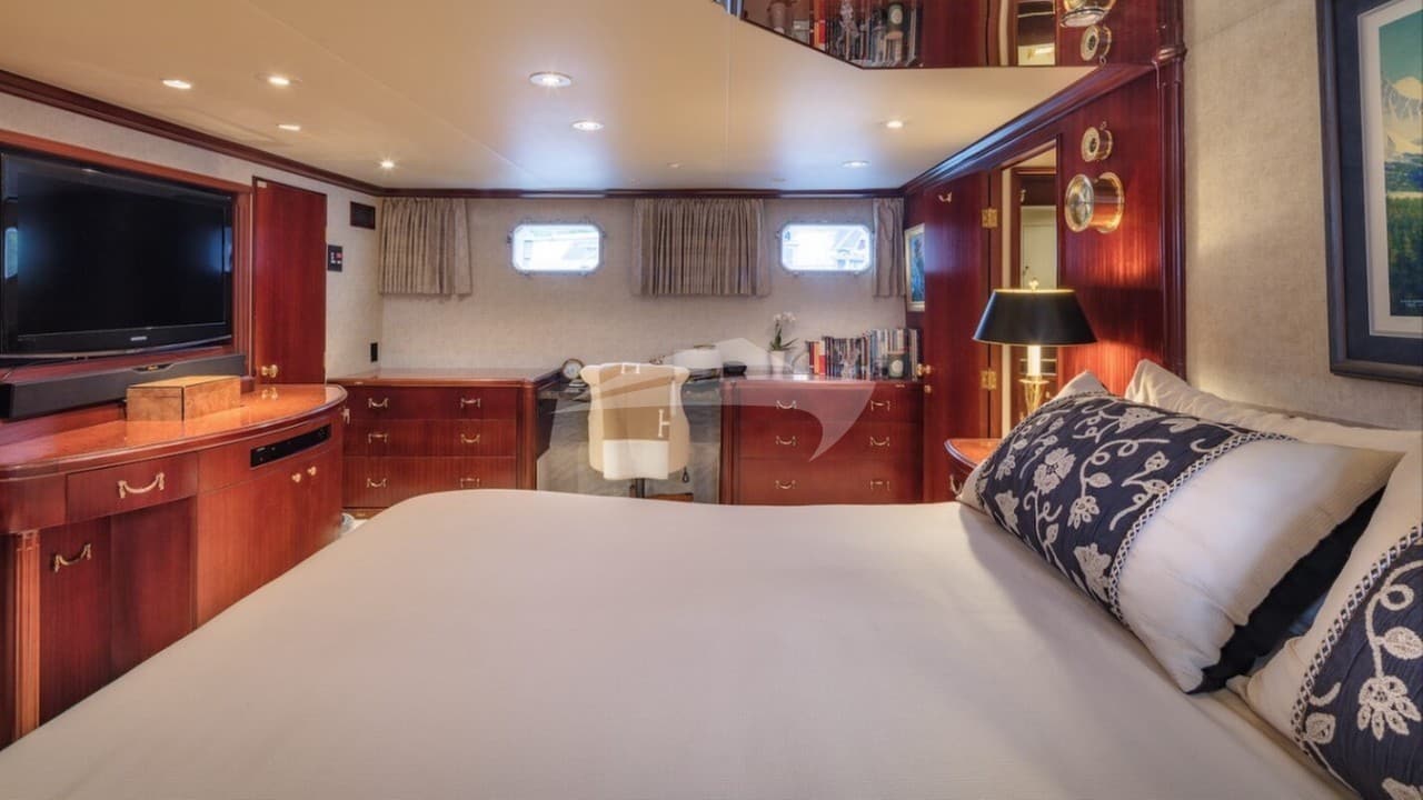 BLACKWOOD, photo from the yacht portfolio 8
