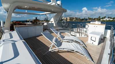 Flybridge