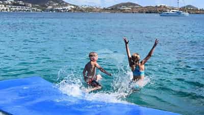 Floating Mat
