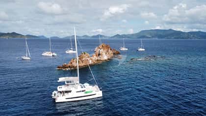 KAYACHTIC 17m sailing yacht charter, photo 13