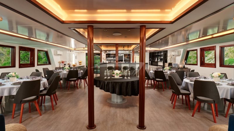 Saloon