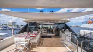 Bridge Deck Aft