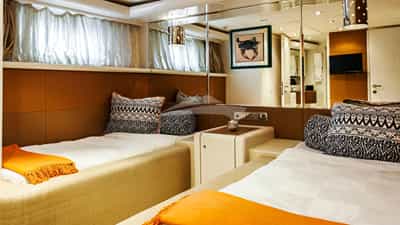 Twin Cabin