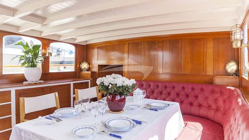 BLACK SWAN 40m sailing yacht charter, photo 3