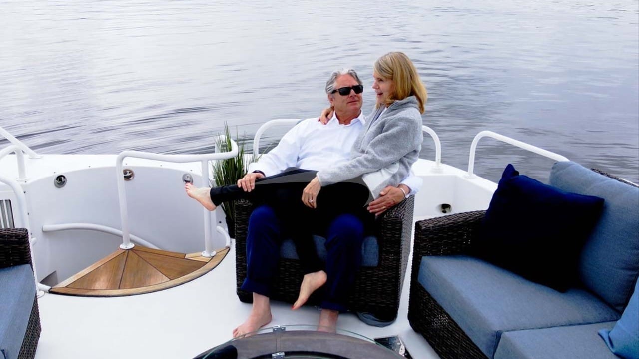 Sundeck Firepit and Seating Area