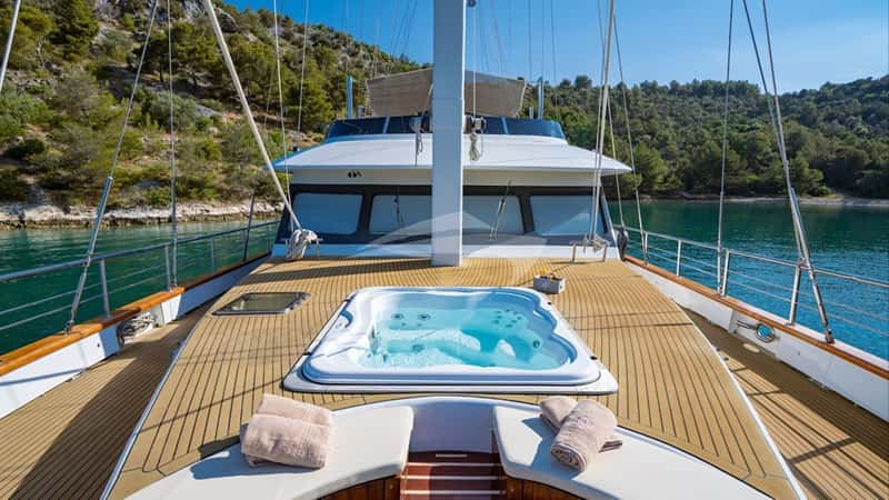 NAVILUX 37m sailing yacht charter, photo 2