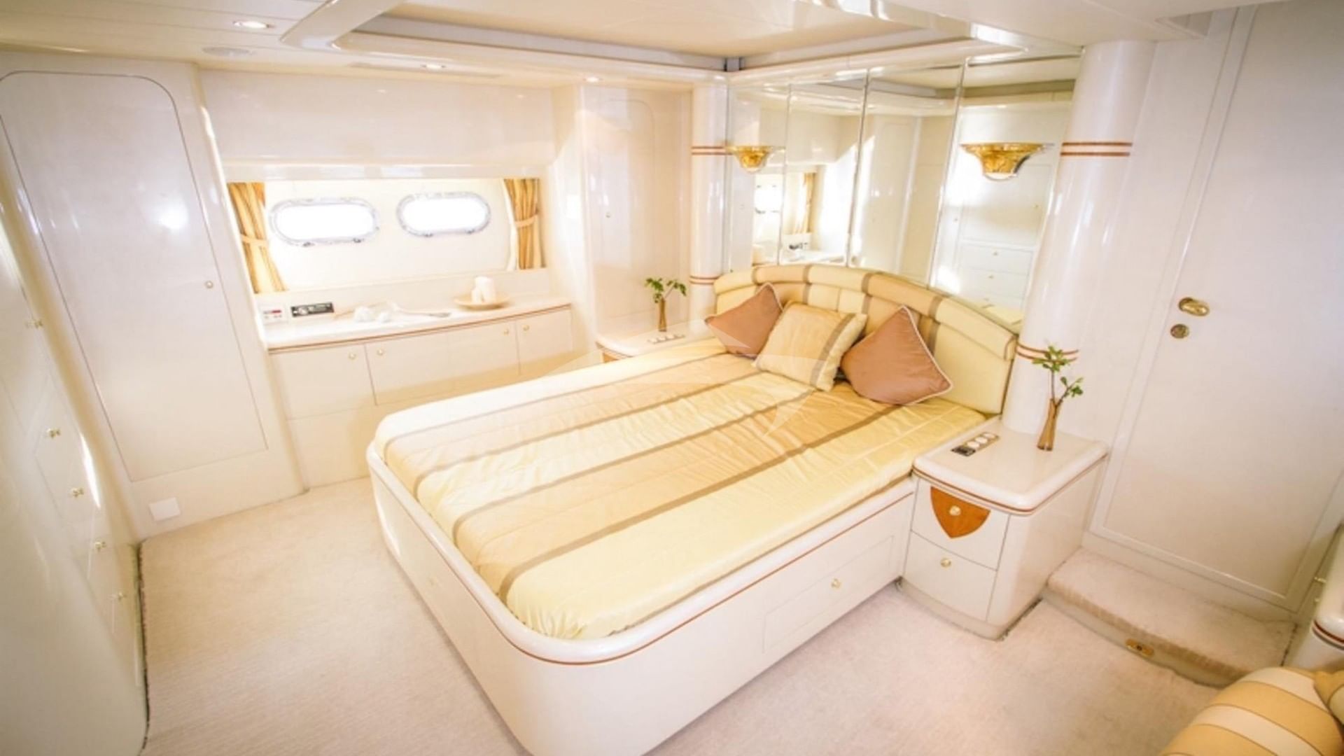 Master Cabin