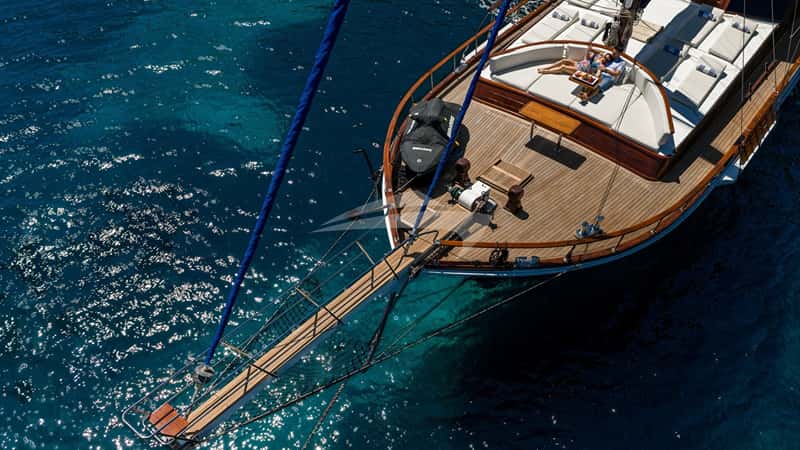 ELEGANZA 27m sailing yacht charter, photo 9
