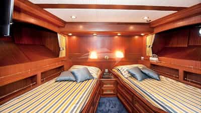 Twin Cabin