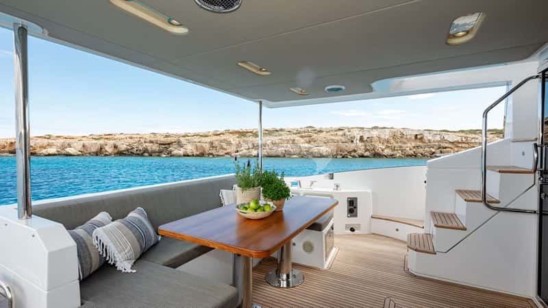 SEA YA 20m motor yacht charter, photo 4