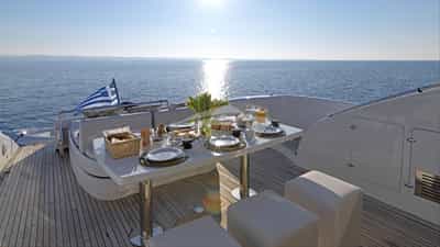 Deck Dining