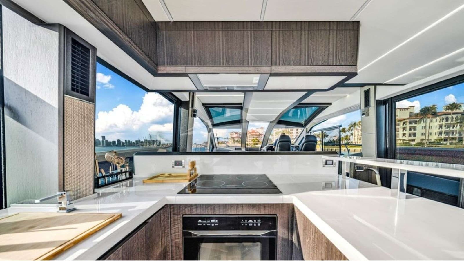 SEVEN SEAS, photo from the yacht portfolio 15