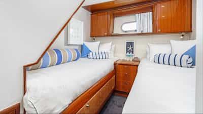 Twin Cabin