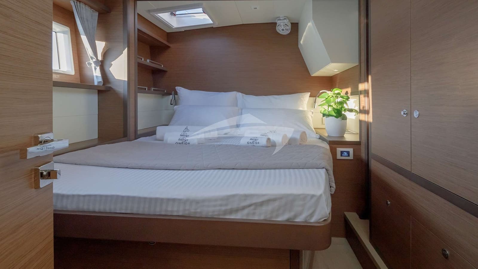 ONEIDA, photo from the yacht portfolio 5