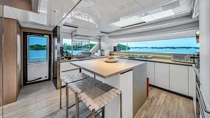 MAVE 27m motor yacht charter, photo 8