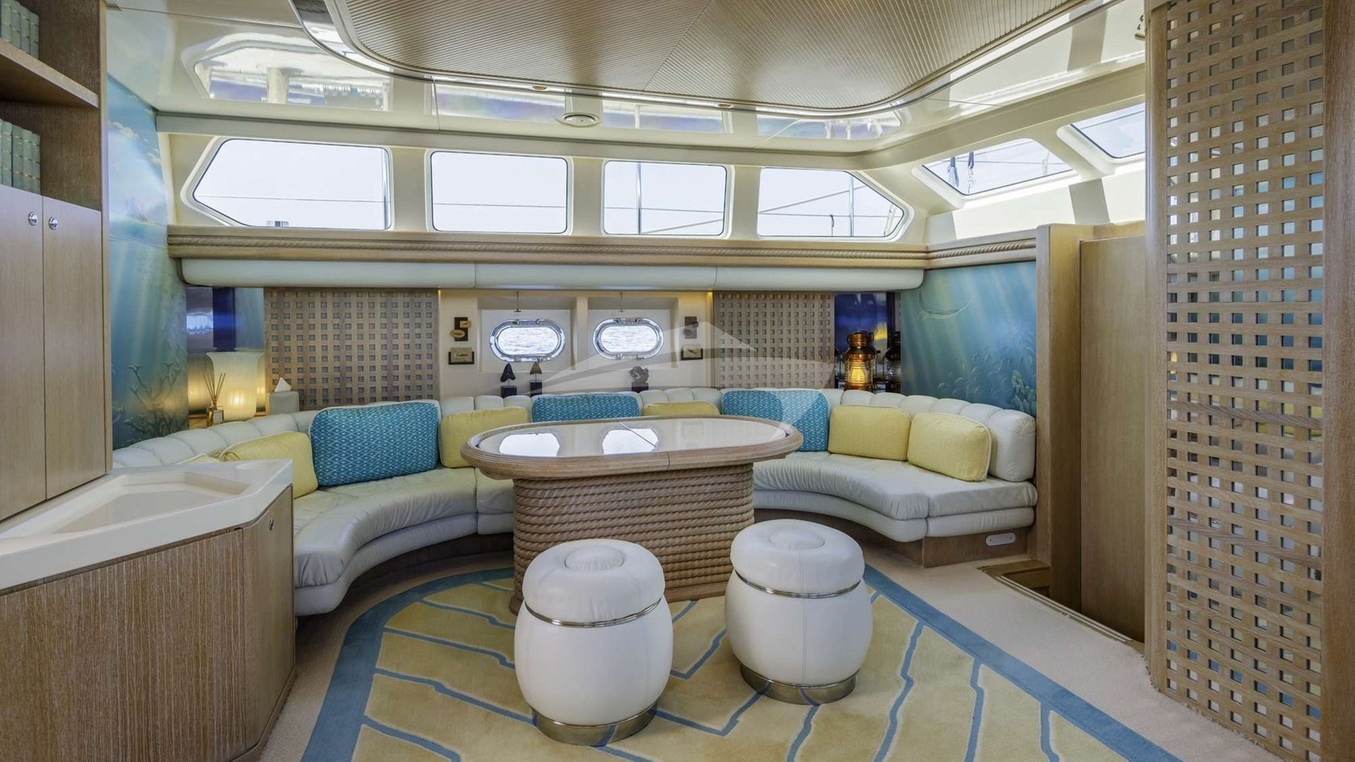 Saloon
