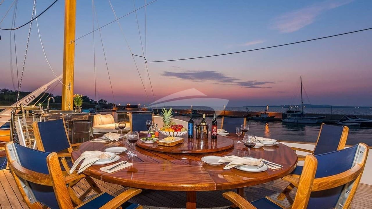 ADRIATIC BREEZE, photo from the yacht portfolio 13