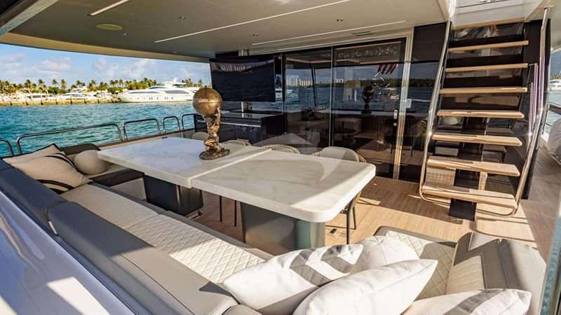 OLYMPUS 29m motor yacht charter, photo 4