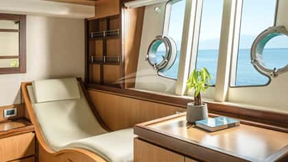 ESCAPE 20m motor yacht charter, photo 10