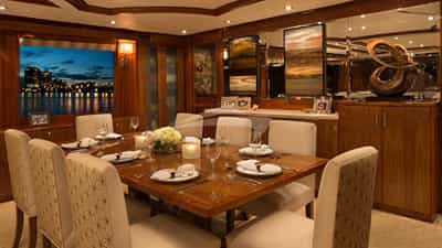 Formal Dinning