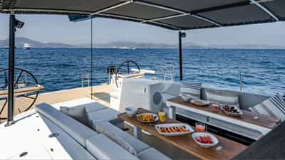 Deck Dining