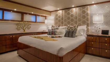 SWEET ESCAPE 40m motor yacht charter, photo 10