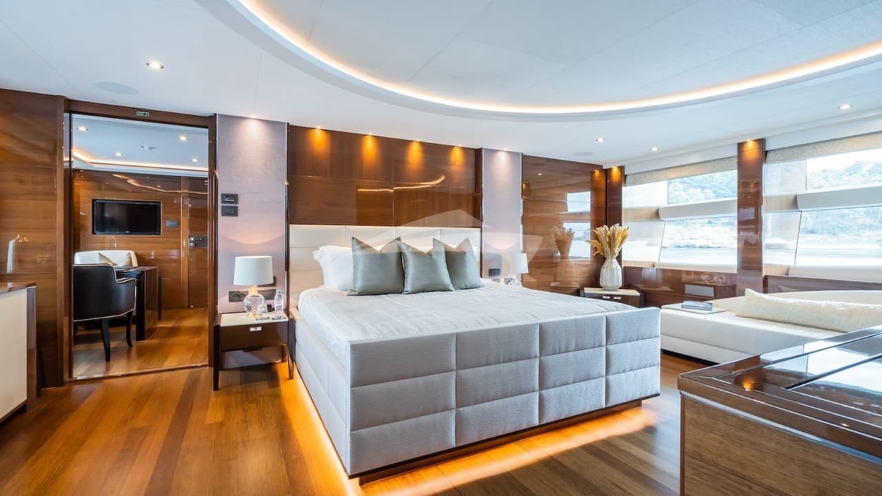 LE VERSEAU, photo from the yacht portfolio 21