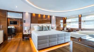 Master suite