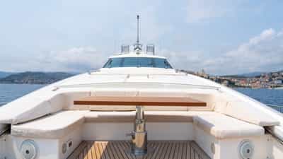 Foredeck sunpads