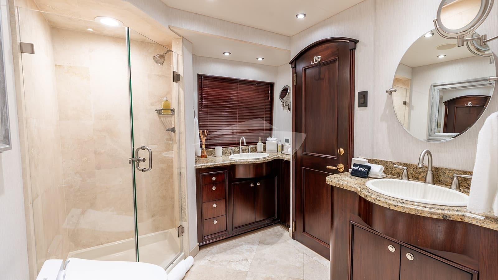 EALU, photo from the yacht portfolio 6