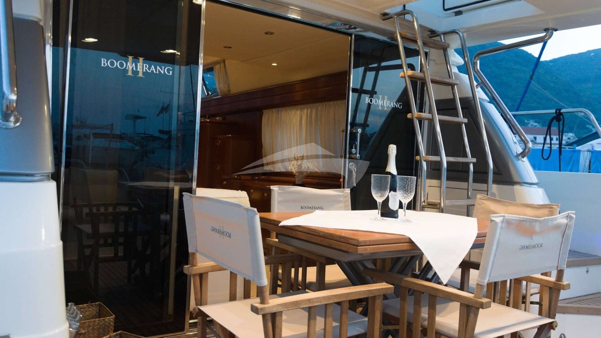 AL FRESCO DINING ZONE