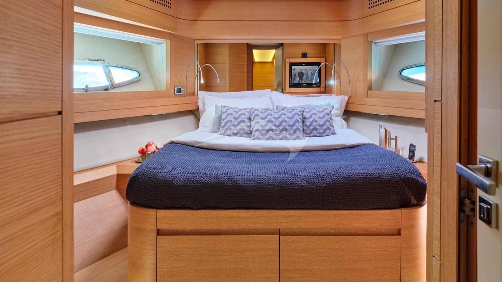 FOR EVER, photo from the yacht portfolio 13