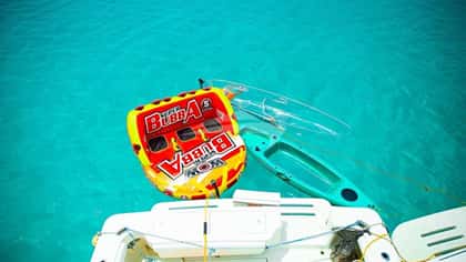 DIRAK 13m motor yacht charter, photo 11