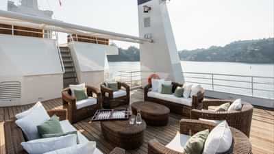 Deck Seating