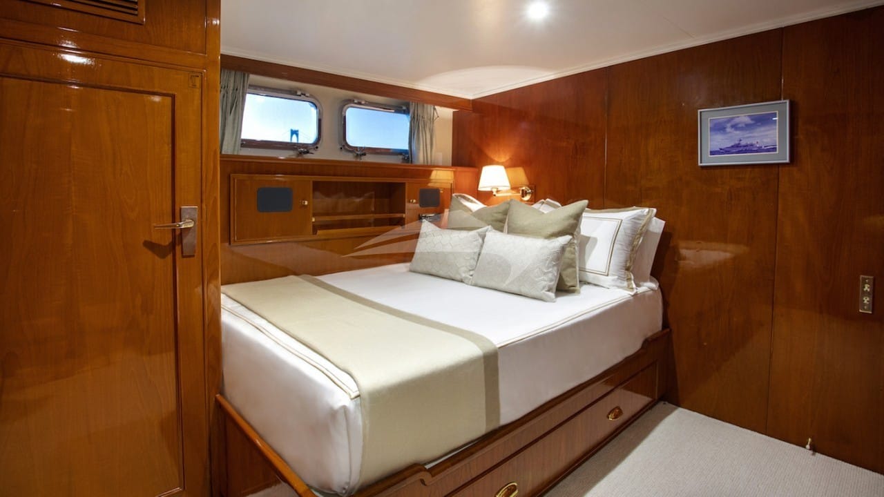 Double Cabin