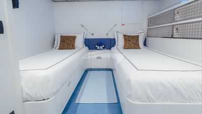Twin Cabin