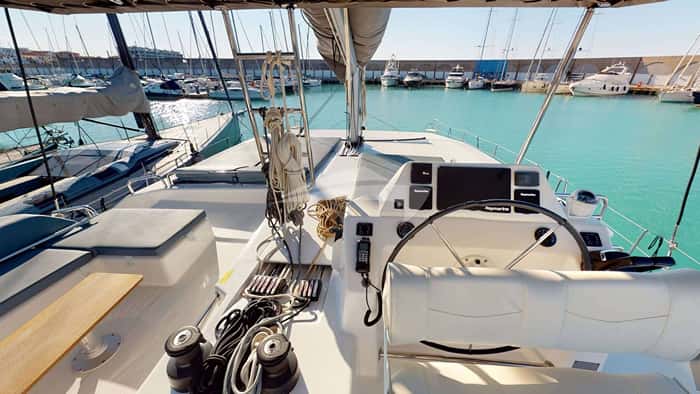 AMELIE 15m sailing yacht charter, photo 4