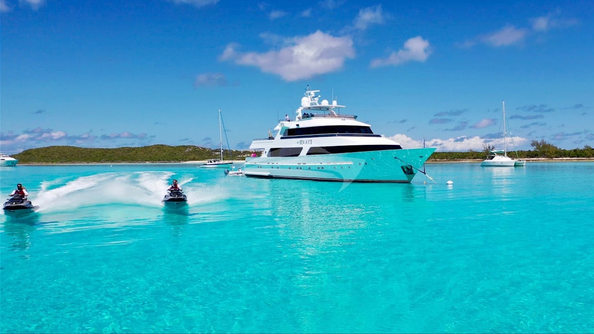 SEA AXIS Yacht for Charter
