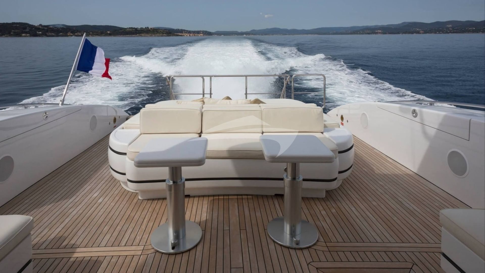 Underway aft seating