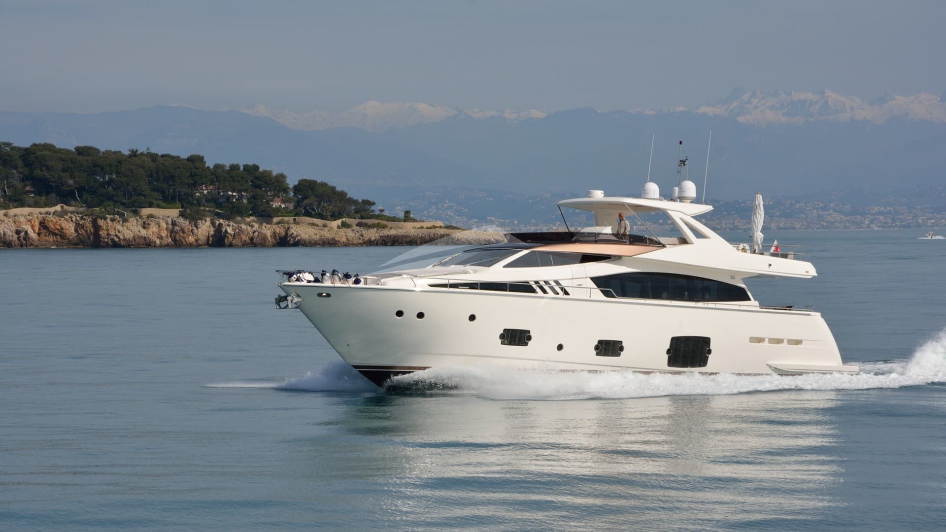 COLUMBUS A, Motor yacht, 24.7 m