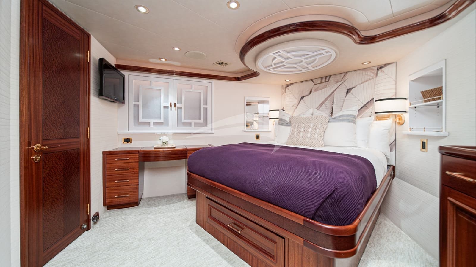 BETH ANN, photo from the yacht portfolio 16