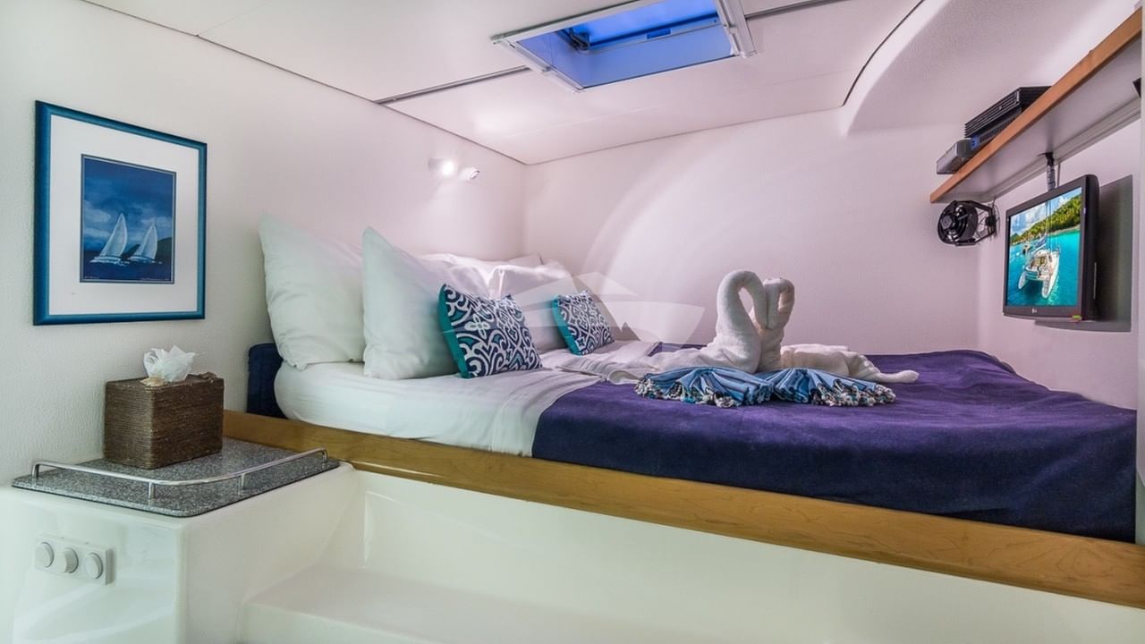 Forward guest queen suite