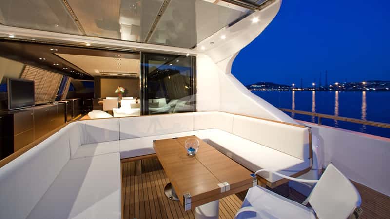 MAC 31m motor yacht charter, photo 5