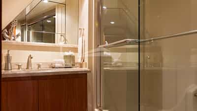 VIP Bath