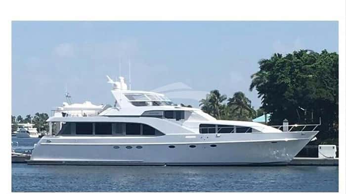 PRIME TIME 27m motor yacht charter, photo 2