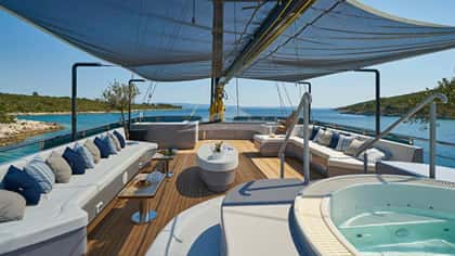 RARA AVIS 37m sailing yacht charter, photo 8