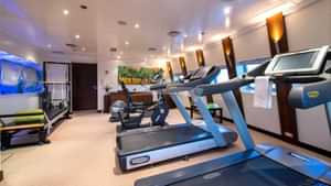 LAUREN LYacht Charter With Worth Avenue Yachts