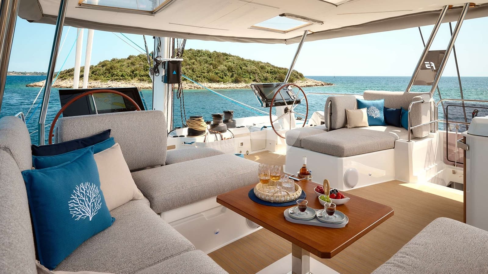 FLORAMYE, photo from the yacht portfolio 4