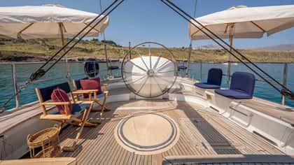 MALIZIA 25m sailing yacht charter, photo 9